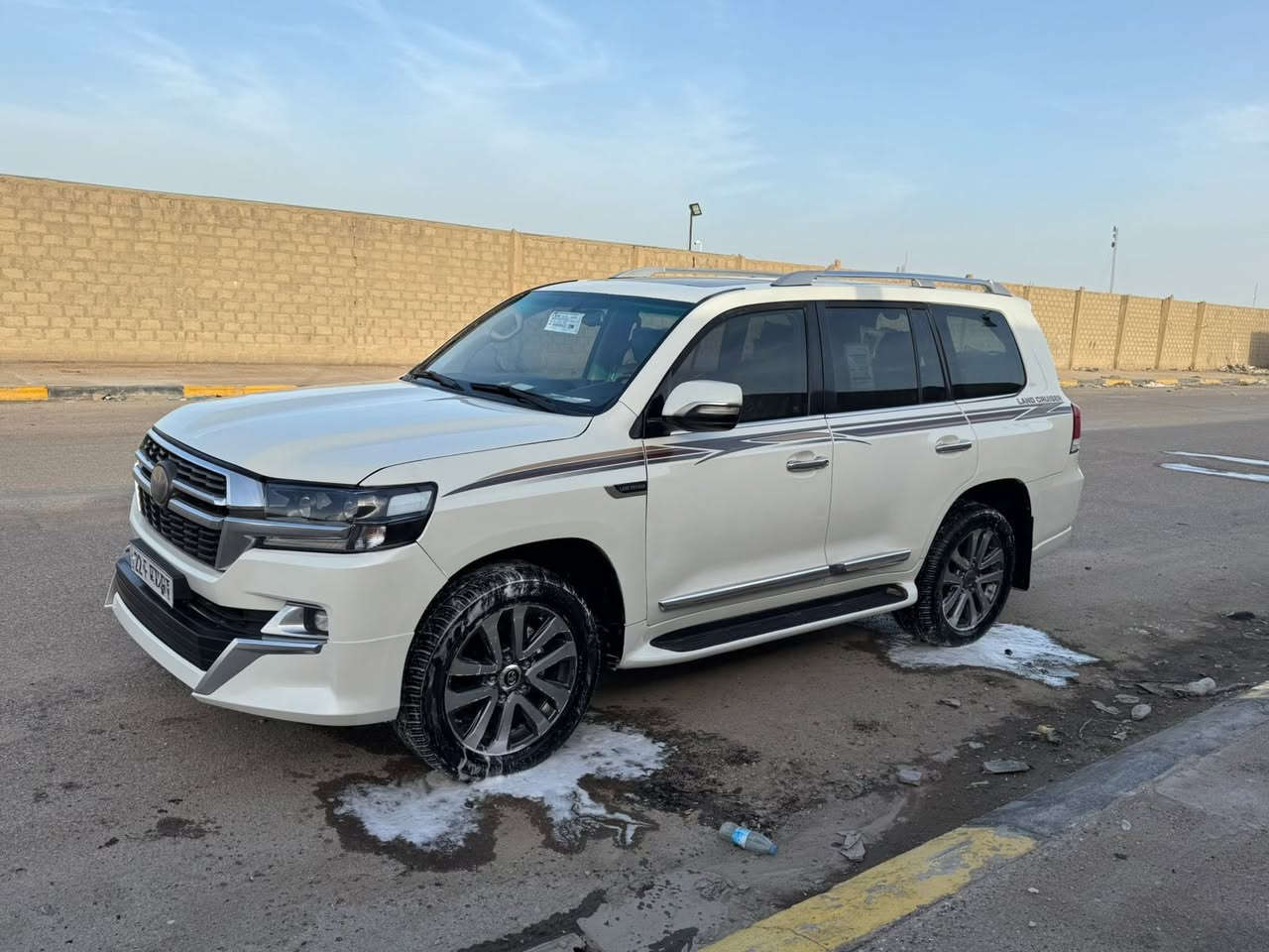 السلام عليكم ادوات ادوات ادوات دخول جديد لاندكروز 2009 محدث 2021 السياره 8سلندر مكفوله من الكص والسرقه وانتر بول وعشائر السياره جديده معنه الكلمه دواخل جلد دخول جديد السياره متوم ارقام وسنويه فتحه سقف شاشه جبيره السياره جاهزه من جميع النواحي مكان السياره بصره  سعره (185) وبيه مجال حك الجيه ☎️***********
