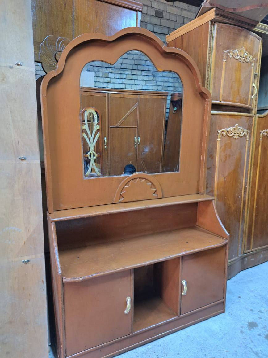 السلام عليكم غرفة نوم صاج ٣٧٥ فقط
توفرت غرفة نوم صاج كنتورها ابو ٥ ابواب غرفه صاج كامله وجاهزة من جميع محتوياته صبغ تلميع يدات سويجات قفاله كلها بالجديد  نظيفه كلش السعر ٣٧٥ الف المكان بغداد #متوفر توصيل بكروة سارع بالحجز مراسلة الصفحه


**إذا كنت صاحب هذا الإعلان وتريد حذفه لأي سبب، رجاءا أرسل رسالة إلى الدعم الفني**