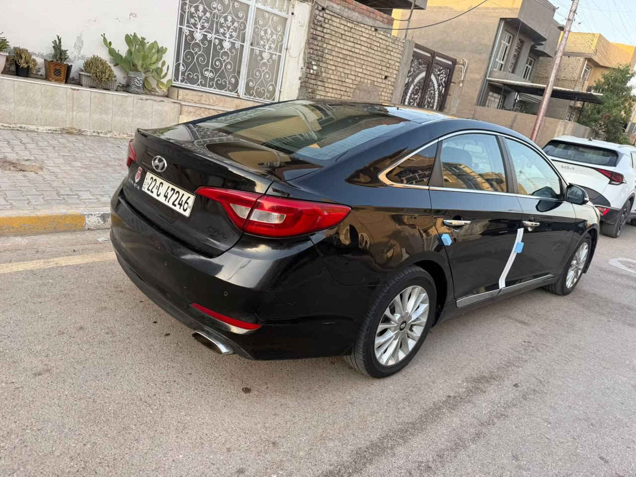 تحية طيبة اقرة منشور زين وتصل عزيزي المشتري😉 سوناتا للبيع هاي استيراد أعلى فئه تجي سيارة موديل 2015 وارد كوري يجي خليجي محرك 2000 دوش فول مواصفات بصمه كشن كهربائي تبريد بيانو لمس كشنات كهرباء تدفئه تبريد هزة ورقام جدد قبل اسبوع حولته بسمي شرط اكاتب عقد مروري ثاني يوم احول لك/ بيه 4 قطع صبغ بدون دواخل شرط السونار تجي تفحص/ مكانه واسط قضاء الصويرة قرب المستشفى ***********/ السعر 98
