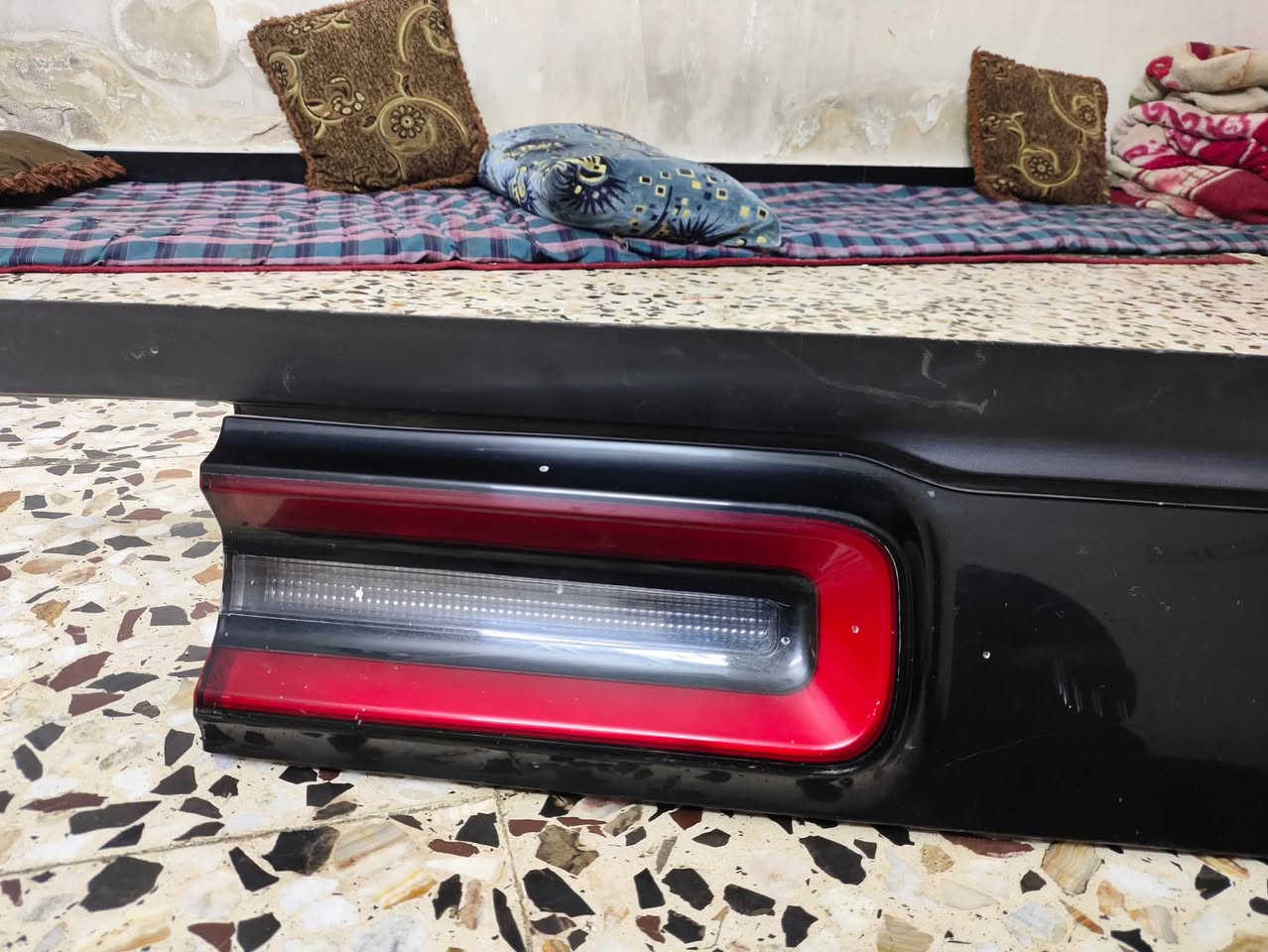 سلام عليكم
مسطرة جالنجر نضيفة بيهة فطر بسيط ب زاوية ميطبب تراب ولا شي مكاني بغداد الدورة السعر 100 دولار قفل 
 ‪***********‬
