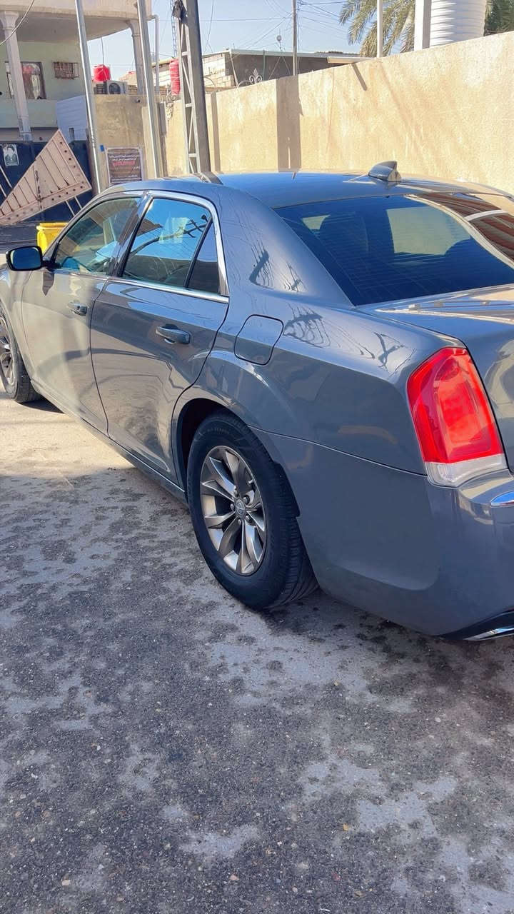 اوباما  مديل 17معلايه 20
بصره بسمي 
حادث چاملغ وبنيد فقط 
***********
سعر 175
