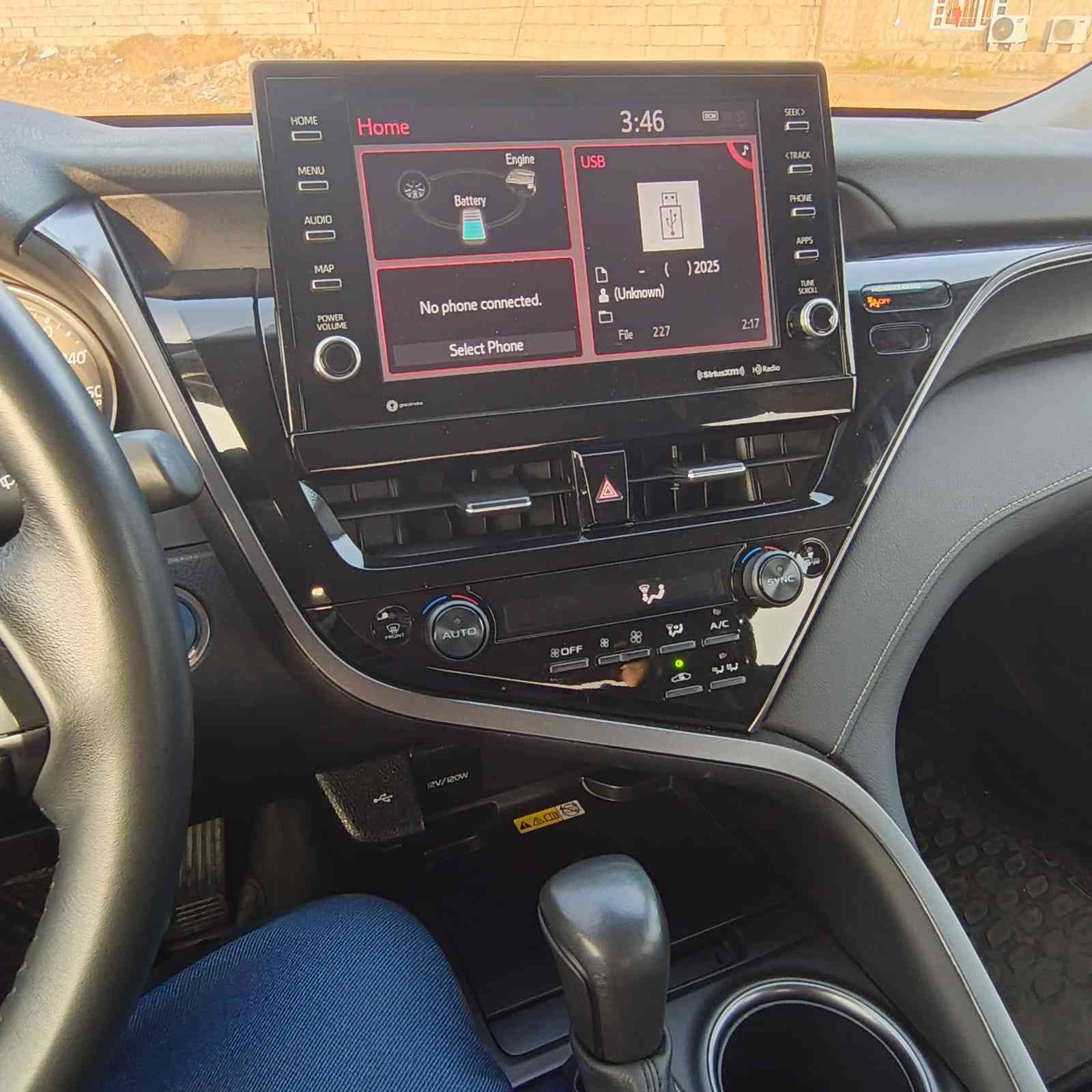 للبيع كامري 2024
هايبرد se محرك 2500

بصمه تشغيل 

بصمه ابواب 

سايد بريك اوتو 

لايت زنون 

فتحه سقف 

تبريد قطعتين 

لاادار امامي 

لاادار جانبي

رقم بغداد انكليزي 

بأسمي تحويل مباشر 

هزه جديده 

حادثه بنيد فقط مبدل 

بدون دواخل 

بدون ارباك 

رقم شاصي 4T1S31AK3RU076254
 
سياره ماشيه 58 ميل 

مكان سياره تكريت 

سعر 230
للاستفسار ***********
