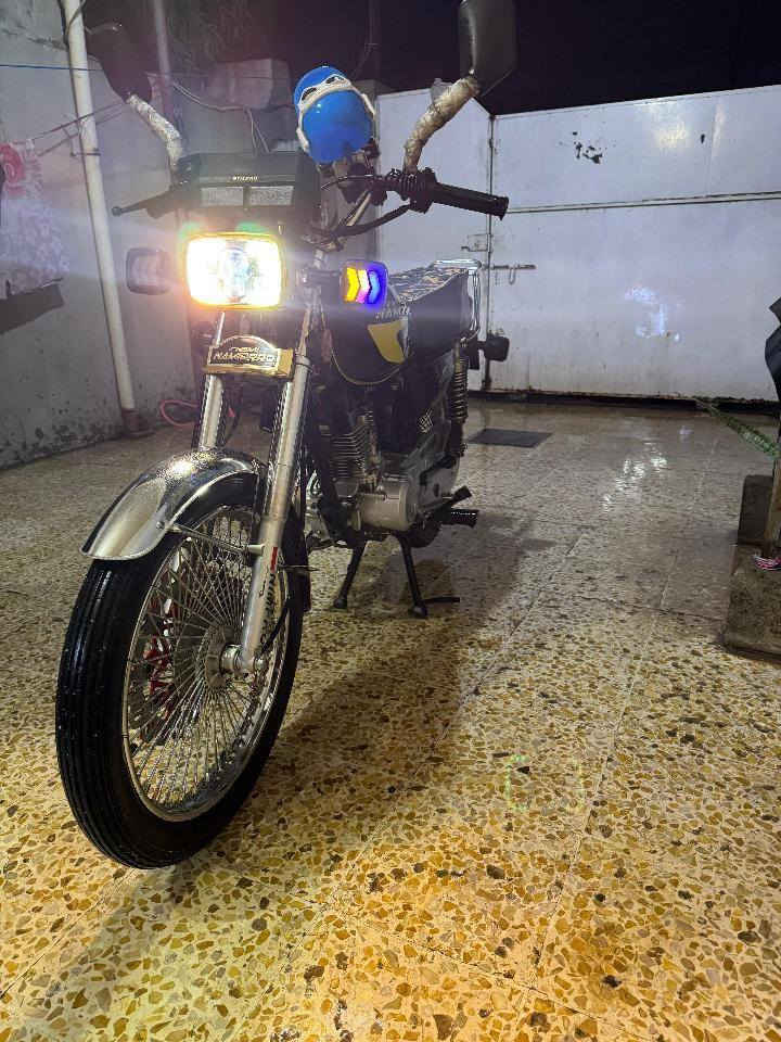 سلام عليكم عندي دراجه ايراني 4 كير تايرت جديد اخو الجديد  موديل 2026 شراي يخابر  على رقم ***********
