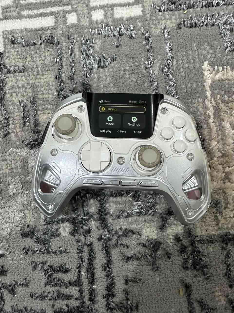 السلام عليكم
� للبيع يد تحكم MANBA أصلية 🔥
✨ شاشة تحكم بالإضاءة + LED Colors & Modes
💻 تشتغل على PC / Android/ iOS/Switch
✅ نظيفة وحالتها ممتازة  ( wireless )

ماوس لاسلكي AULA أصلي
جودة عالية + تصميم أنيق
شغال تمام ✔ شتريته جديد مو امزون

الاجهزه نضيفه كلش يتوفر توصيل سعرهن ثنينهن ب80 

ماوس 30 
جوستك 55 

تلفون *********** واتساب ماسنجر  عجبنك خابر وتدلل
