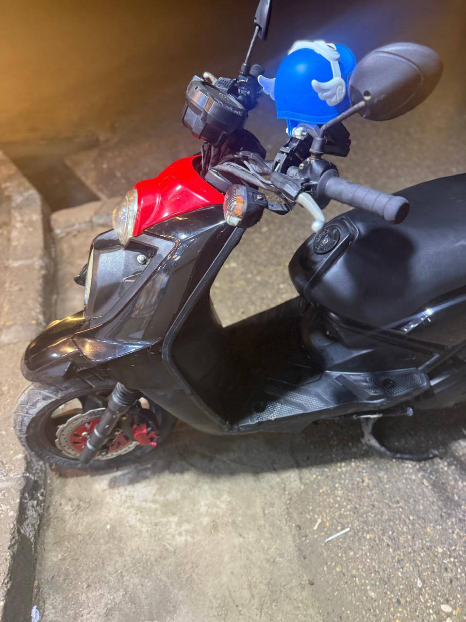 السلام عليكم دراجه سكنس جبلي موديل 2014 مزوده مال رمبه ما صارله شهر منزله من المعرض دراجه نضيفه مثل موضح بل صوره شلعه ومعدلل دراجه نزول ما مفتوحه افتر المصلحين سعر خاص  عنوان ديالي بعقوبة رقم *********** موجود واتساب وبعد بيها تفاصيل
