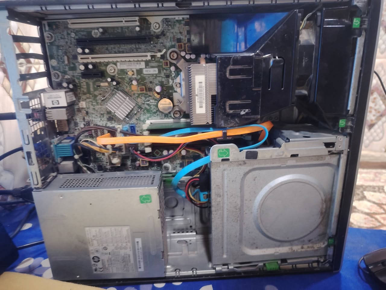 تجميعه كمبيوتر معه سمعات موس وكيبورد واير نت بدون شاشه
مكاني نجف حي الانصار سعر 150شراي يجي خاص 

ماكو توصيل مراوس بلابتوب Hp كون يفتح استيديو تكتوك


**إذا كنت صاحب هذا الإعلان وتريد حذفه لأي سبب، رجاءا أرسل رسالة إلى الدعم الفني**