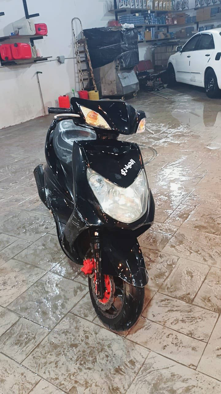 السلام عليكم اخوتي دراجة سكنس 140سرعه الدارجه نضافة تامه قبل شهرين نازلة من الرمبة نضيفه حيل مكينه نضيفه العنوان حي الجهاد السعر  900وبيها مجال للطيبين
التواصل واتساب
***********
