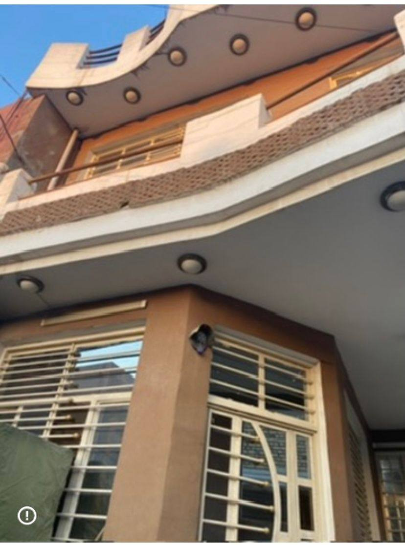 /// رمضان كريم ///
بيت طابو صرف للبيع 
المساحة/ ٩٦مترطابو صرف
التفاصيل البيت/ طابقين 
الطابق الاول //غرفة نوم  واستقبال ومطبخ وصحيات وصالة
الطابق الثاني //٣ غرف نوم  ومطبخ
الخدمات كاملة/ تبليط ومجاري وماء  كهرباء
العنوان /الزعفرانية. الاربع شوارع.  المعلمين .مقابل فيروزة
السعر// ٢٢٠مليون قابل للتفاوض
للاستفسار مراجعة مكتب دلالية المصطفى للعقار الزعفرانية الاربع شوارع خلف ماركت اللؤلؤة مجاور أسواق القبس اوالاتصال او مراسلة واتس اب ***********او***********
