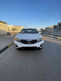 من رخصة الادمن المحترم  كيا سورنتو 2012 وارد خليجي رقم بغداد مشروع وطن...