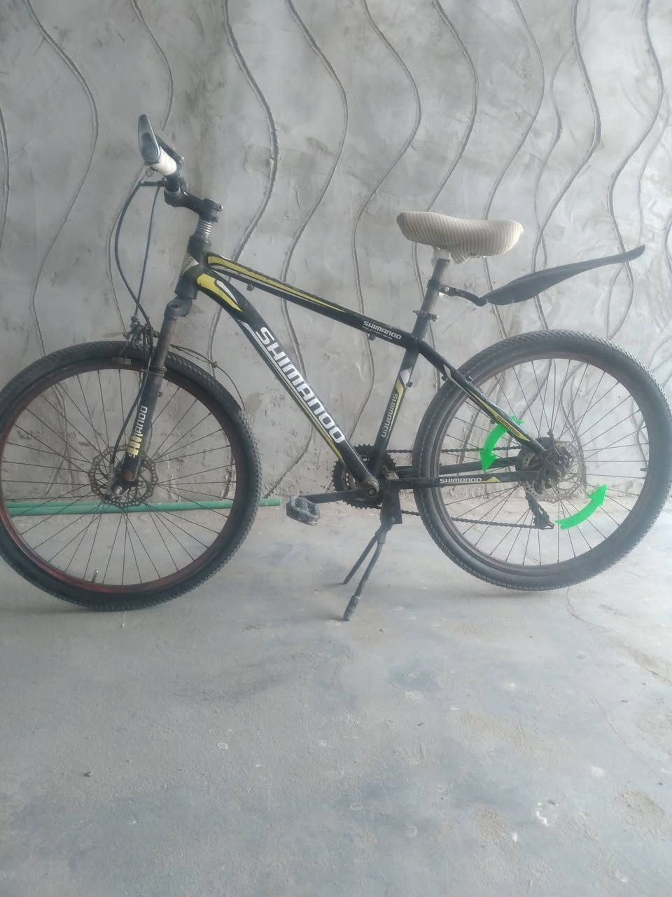 سلام عليكم بيسكل جبلي البيع عداد سرعه وبريك تايرات جداد بيسكل نضيف سعره 60مكان سفوان


**إذا كنت صاحب هذا الإعلان وتريد حذفه لأي سبب، رجاءا أرسل رسالة إلى الدعم الفني**