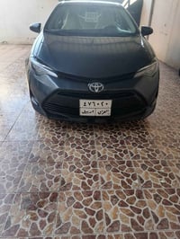 كورلا للبيع كندي 2017السياره بيهه ضرر قطعتين صبغ وقطعه مبدله بلادي الس...