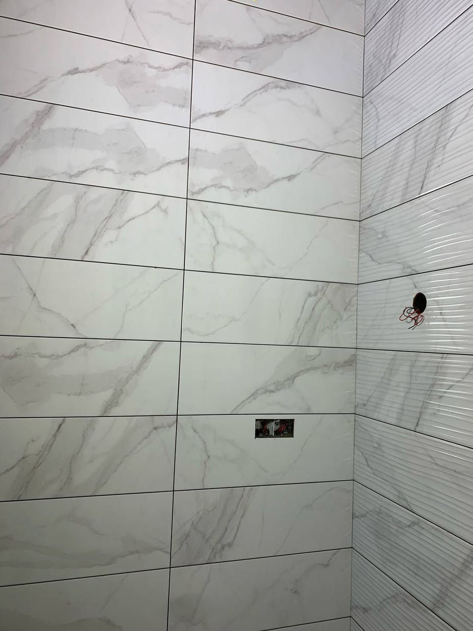 كادر عمل للبورسلين جدران ارضيه بغداد وتساب ***********
