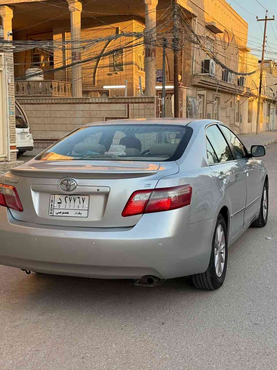 كامري موديل 2009
خليجييي رقم بغداد سنوية ب اسمي 
فول مواصفات glx لون سلفر 
فتحه حساسات كشن كهرباء تبريد قطعتين بردة كهرباء كامرة خلفية .
كير مكينة تبريد حدادية مكفولات 
تخم تايرات جديد سيارة عليها منظومة led كامله ، مدوشمه بالنواب .
ابيع حزام بدون حادث 
مكان السياره النجف.   ***********
