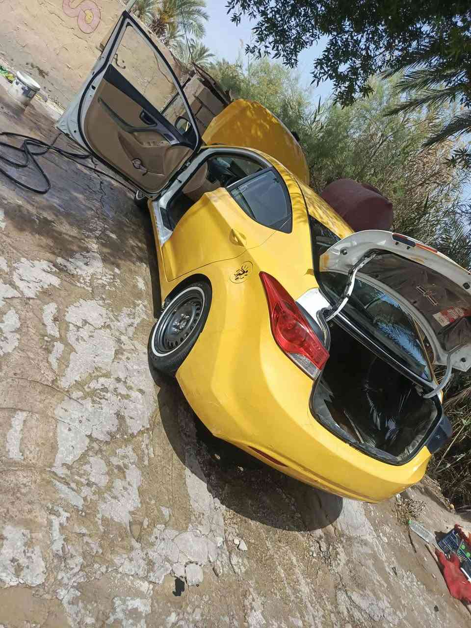 سلام عليكم ورحمة الله وبركاته ألنترى 2012جديده بمعنى الكلمه اريد مراوس بالانترى بيضه مع الفرق ***********
