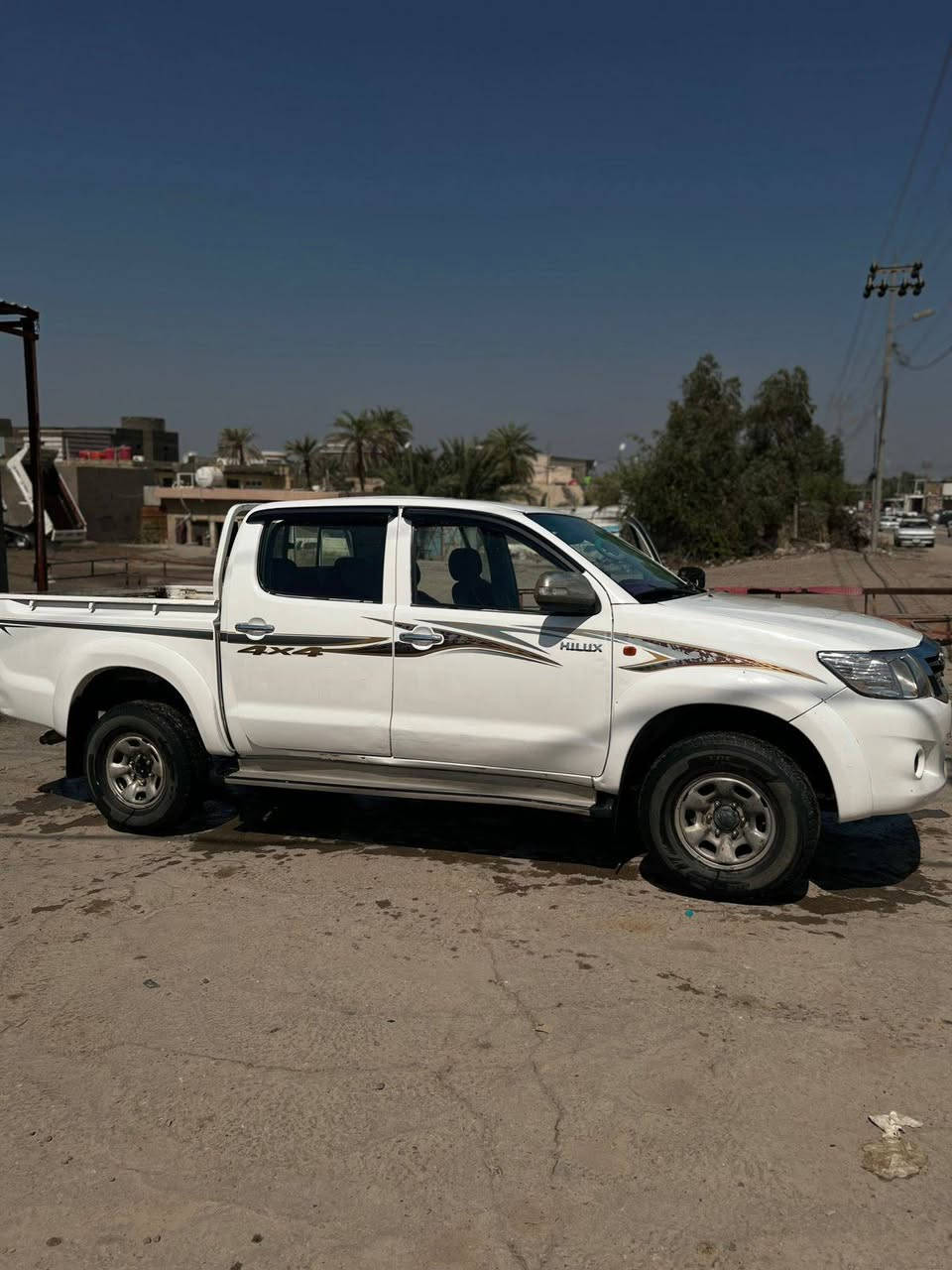 السلام عليكم
بيكم كاز فور ويل رقم اربيل بأسمنه موديل 2015
كير عادي

مكفوله من كلشي ما عدا بارد باب السدر والجامغ الأيمن 

جهازه من كلشي تدفئه وتبريد وحداده وتخم تاير ودواخل جديده وتجي وتفحص وتدلل السعر 163 ورقه 

العنوان البصره قضاء الصادق بني منصورمنطقة ابو غريب 

للتواصل ابو محمد ***********
