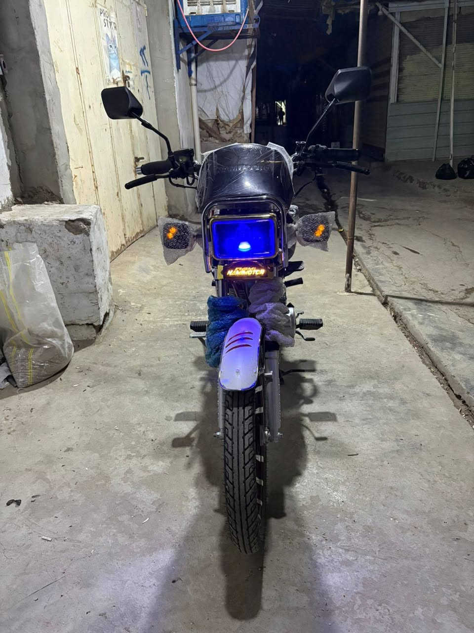 سلام عليكم ماطور للبيع مديل 2025 محرك شرط سبانه ممضروب دراجه نضافه فولل  كهربائي كله اوراق كامله مكان ديالى جلولاء سعر725 وبي مجال ***********     ،🖐️
الموشراي ليكسر بمال العالم تره تسمع كلمه مو حلوه
