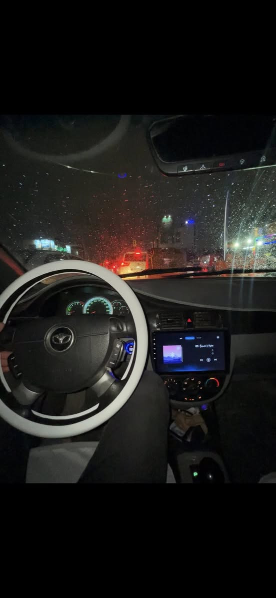 السلام عليكم
اوبترا موديل 2011 مكينه كير جدد حاويه 
كهربائيات كلهه شغاله كلوب مابيهه نقص 
شاشه اندرويد كامره خلفيه تحكمات ستيرن 
بصمه تشغيل عن بعد لايت زنون   تخم تاير جديد صدر جديد سياره بيهه ضربه بالصندوك قويه الكشر ما اكفله اتعهدلك بهيئه وغرامات وتحويل رقم بصره دولي تتحول وين متريد السعر 42 وبيهه مجال مكاني بغداد قرب بسمايه الشراي يتصل ***********
