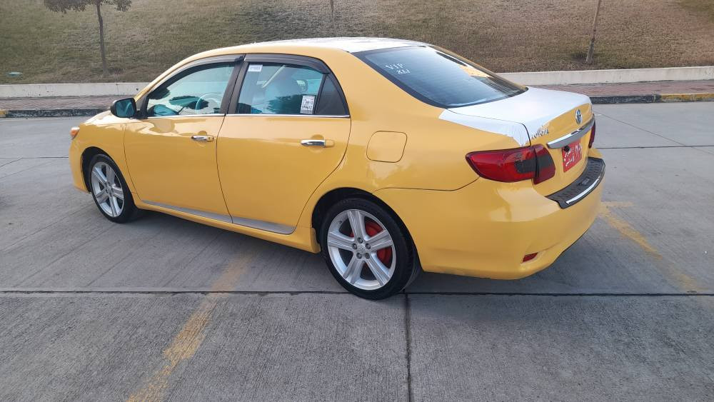 کرۆلا مۆدیل 2013 کەنەدی
گێڕ تۆماتیک مەکینە گەورە جام کارەبای
شاشە ئایپات کامێرا ئاوەێنە کارەبای
چوار تای و ویلی جوانی لەژێرە گێرو مەکینەی بێ عەیبە بێ تەقەو ڕەقەیە ماڵی دۆستە ئەوەلیات و حاسیبە نرخی 65.ژ.م2785251 0773
*********** شمشمل, السليمانية
