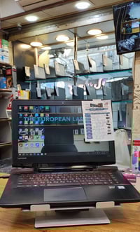 لينوفو Y700 • i7 الجيل السادس • كارت AMD 2GB