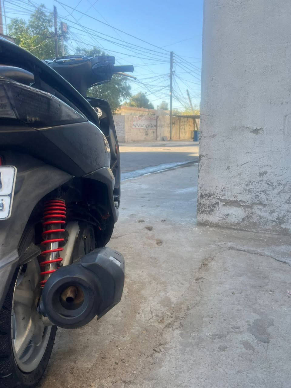 السلام عليكم
سكنس لد ياباني رمبه 
مكفوله ستاند حساس+دبل اشاره
كفرات مصبوغه جماليه 
مكان بغداد حي العامل
***********
