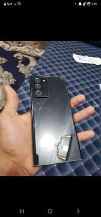 جهاز للبيع الجهاز مكفول السعر ٣٧٥  اسمه التر ٢٠ s.    07858243728اس  ا...