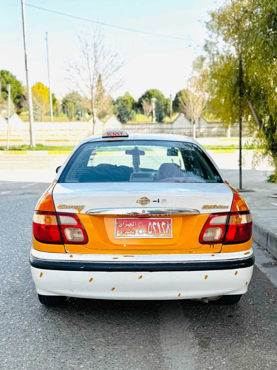 ٨٢/مجال 
سەنی ٣پارچەی سلێمانی/قرچی پێشو دوای بەسیتی هەیە
ئاڕم ئەوەلیات موسو بڕاوە غەرامەش بەشەرت
گێڕ مەکینە تەبرید گەرمی کارەبای بەشەرت
تەقەو ڕەقە بەشەرت
تایەو ویل سفری لەسەرە باتری لۆکە
کراوە بە ناو زەرد سەیارەکە زۆر جایزو مەزبوتە ماڵی کەسابەتە بەنزین زۆر کەم ئەخوات سەیارەی مەعرەز نیە 
پارچەی ڕەشو ئەلوان و گۆڕاوی نیە لە ڕەسمەکان جوانتر نەبوو مەیبە 
قرچی پێشو دوای بەسیتی هەیە دەعامیەکانێشی بیلادە
لە سلێمانیم
*********** السليمانية, العراق
