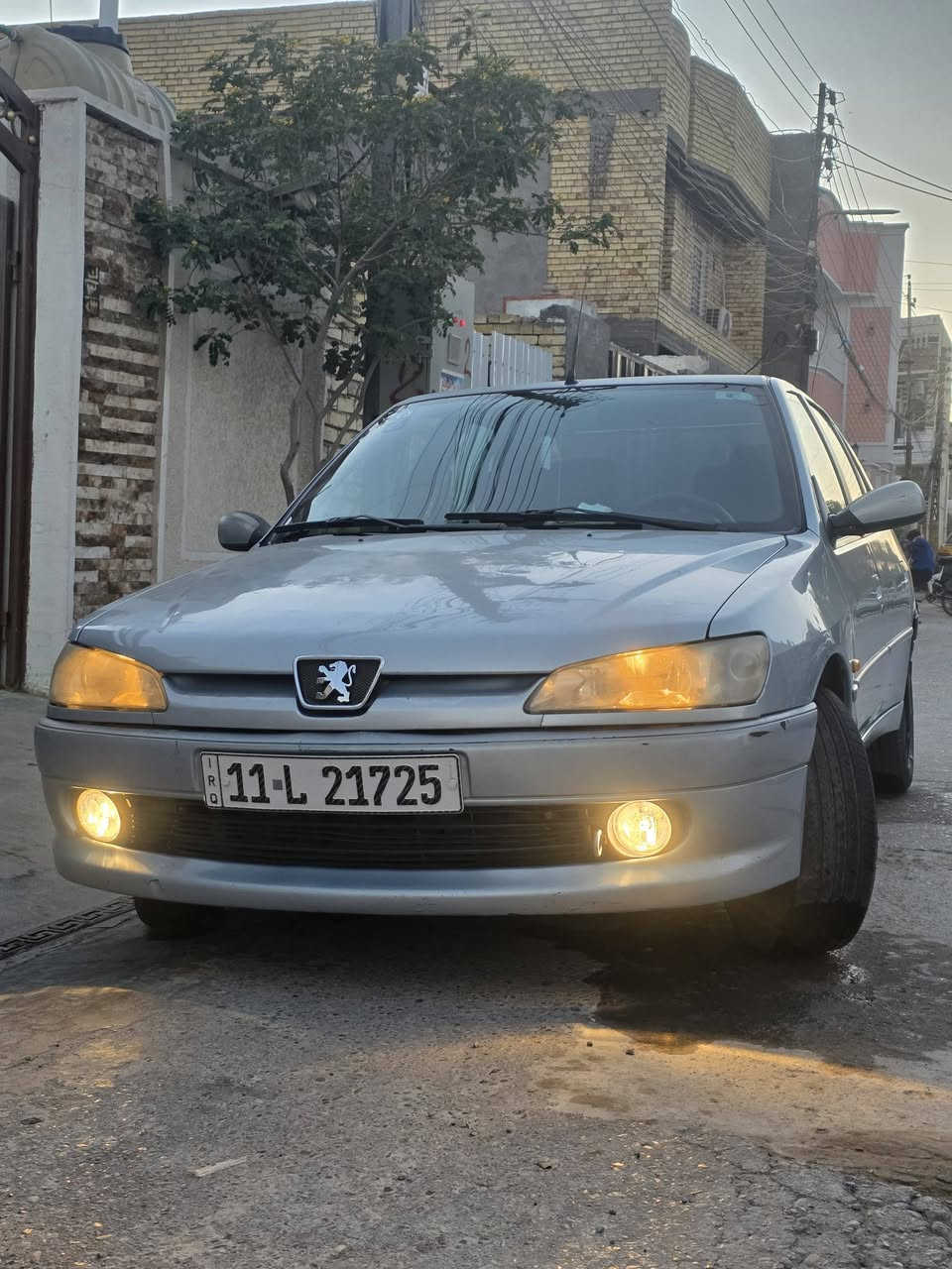 السلام عليكم بيجو ٣٠٦سياره شخصيه نضيفه كلش   حداديه  سياره  خير من الله نقص السياره كمبريسر فقط صوره ضالمتها الله شاهد مكاني بغداد الشعب سعر٥٧وبيها مجال شي بسيط ***********
