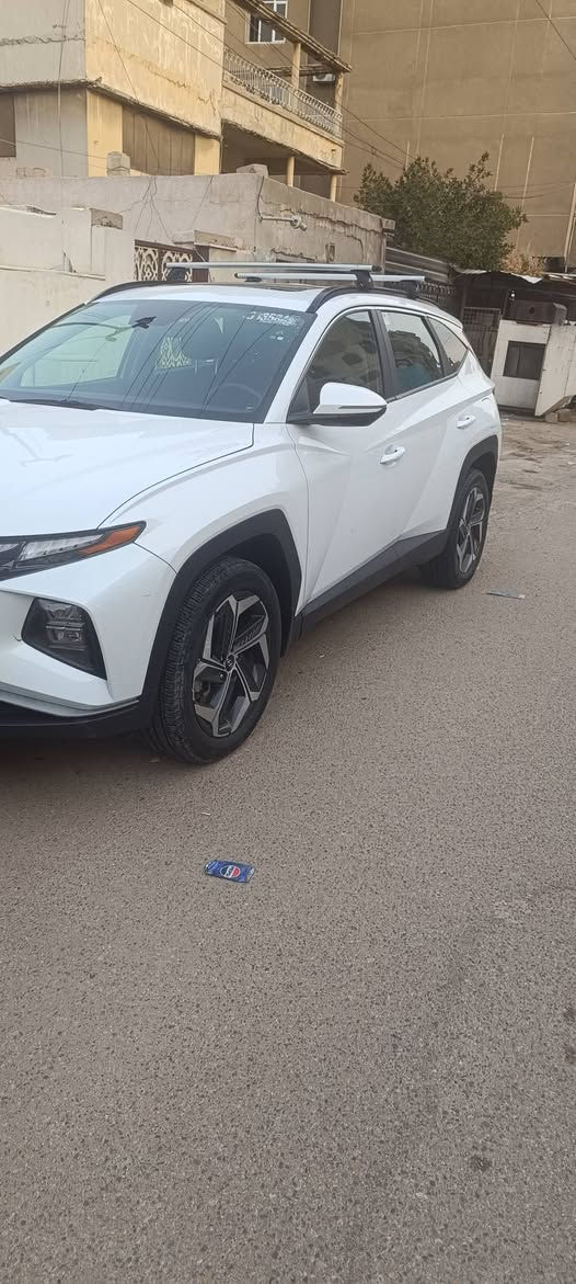 توسان وارد امريكي للبيع
توسان وارد امريكي ماشية 25 الف 
السيارة مكفولة لغد وشواصي وحادث بدون صبغ او ايرباك 
مواصفات السيارة
1-فتحة
2-تشغيل بصمة
3-شاشة. ايباد
4-دفع رباعي
5-رادارات جانبية وخلفية وامامية
6-توقف ذاتي وقيادة ذاتيه
7-دخول ذكي 
8-تدفئة مقاعد امامي وكراسي كهرباء
9-فول تحكم ستيرت وكامرة دواره
10-تشغيل عن بعد 
11-باب الصندوق الخلفي كهربائي 
12-نقاط عمياء واشاير بالمري
وبعد بيه هوايه مواصفات 
صور الحادث كدامك بالمنشور والسيارة بدون صبغ
موديل 2022
مكان السيارة بغداد-الكرخ

تفاصيل اكثر اتصل 
وتساب
***********
