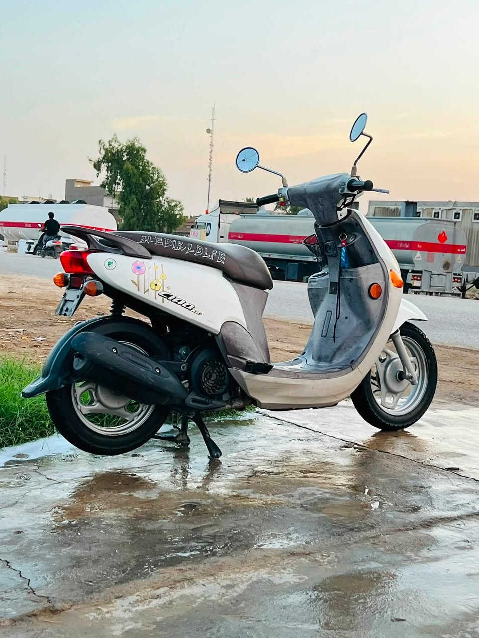 للبيع فله صار شهرين نازله من الرمبه مديل 14جكمجه مكينه مكفوله دراجه ختم واحد كفر ودواخل ومكينه كهربائيات شغاله سعر 1100 مليون وميه وبيها مجال قليل مكاني كوت انوار الصدر ***********
