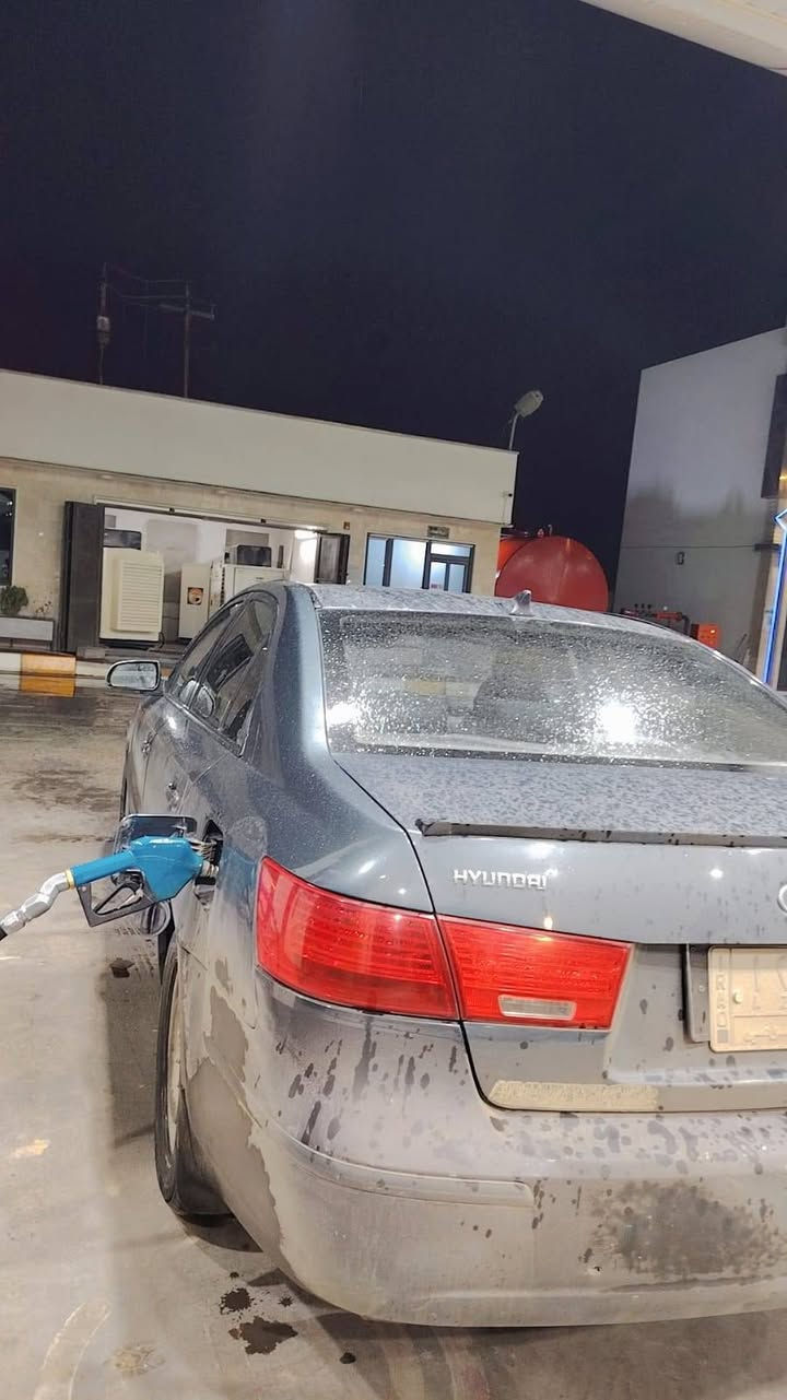 سلام عليكم مكلف بلنشر
سوناتة موديل 2010
محرك 2400 كير صدر كلهن شرط تبريد ثلج
رقم نينوى شرط تحويل سنوية ال 29
بيه مكان صبغ ابيع عام
 ترهم مراوس حسب القناعة
***********
مكان السيارة صلاح الدين بيجي
