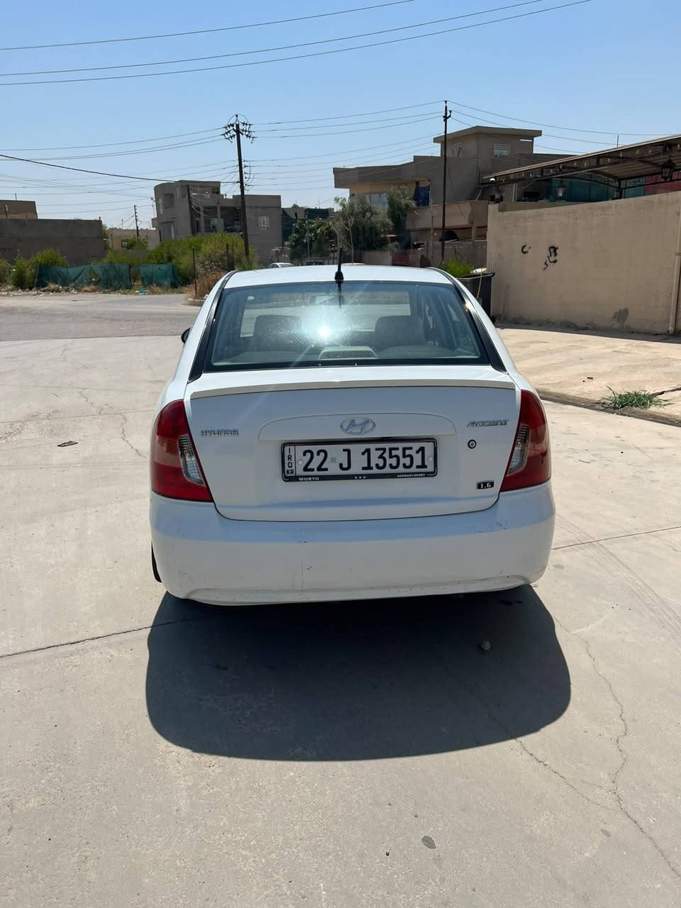 سلام عليكم اكسنت للبيع موديل ٢٠٠٨ هزة براد و سنويا جديد رقم اربيل دفتر بانزين بيها اربع باب فقط صبغ بدون اي حادث ٤ تايرات جديد شرط التحويل سنويا باسمي السعر 85 وبيها اشوية مجال للاستفسار رقم موبايل *********** عنوان كركوك
