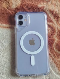 ايفون ١١ ٦٤ • بطارية مبدلة • نقطة بالشاشة