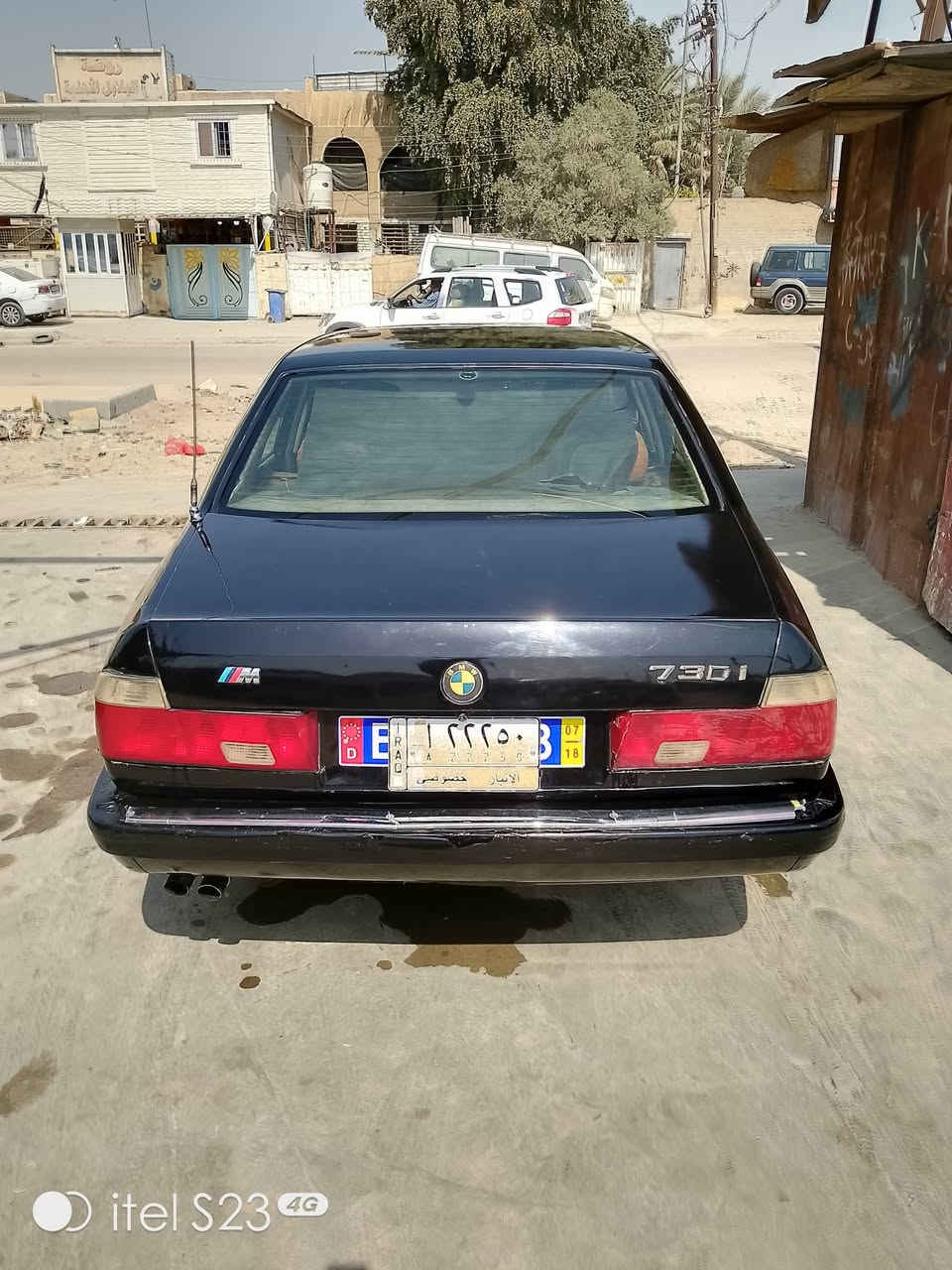 سلام عليكم بيم 730 كير ومكينه وكسن بلكرتون تخم تاير جديد سياره جاهزة كهربيات كله شغاله تقفل وتفتح ريمون سياره مصبوغه عام لجمليه مابيهه ضربه موديل 1991 رقم نبار تحويل مباشر مصفره من لغرامات بيع سعر 35 مكاني بغداد رقمي ***********
