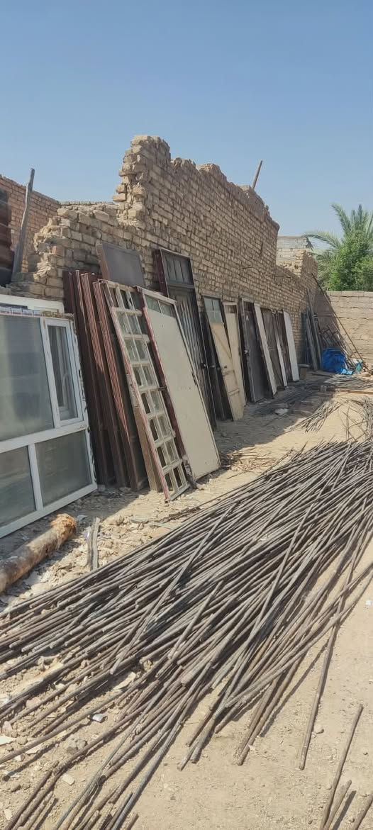 السلام عليكم اخوان متوفر لدى سكلة خطاب كرسته مستعمله وشيش اوكراني مستعمل نظيف متنوع الاطوال طول ٦ متر و٥ متر ابو ال5ملم للأستفسار الأتصال على ***********
***********
