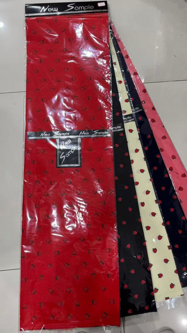 جديد 🥰🥰🥰🥰 اقماش كريشه  الأصلي نقشات درجه اولىً الثكيل  سعر القطعه  4 لف للحجز واتساب ***********

يتوفر توصيل 🚗🚗 بكل محافضات العراق خلال ٢٤ ساعه راسلونا وتدللون
