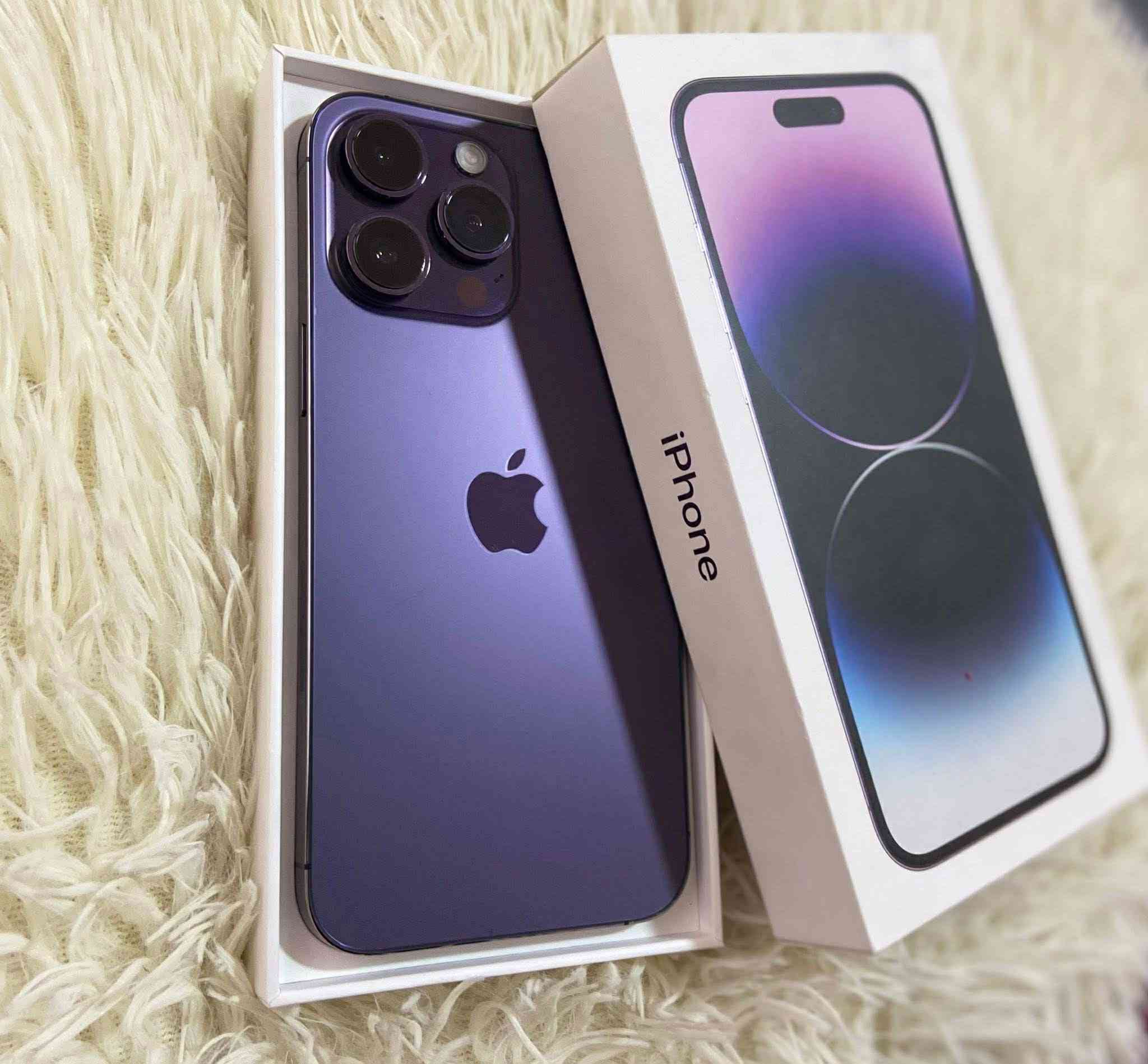 14 برو ماكس 
بطارية 96 
128 جيجا 
مع كفر ولزقة وشاحن 
460


**إذا كنت صاحب هذا الإعلان وتريد حذفه لأي سبب، رجاءا أرسل رسالة إلى الدعم الفني**