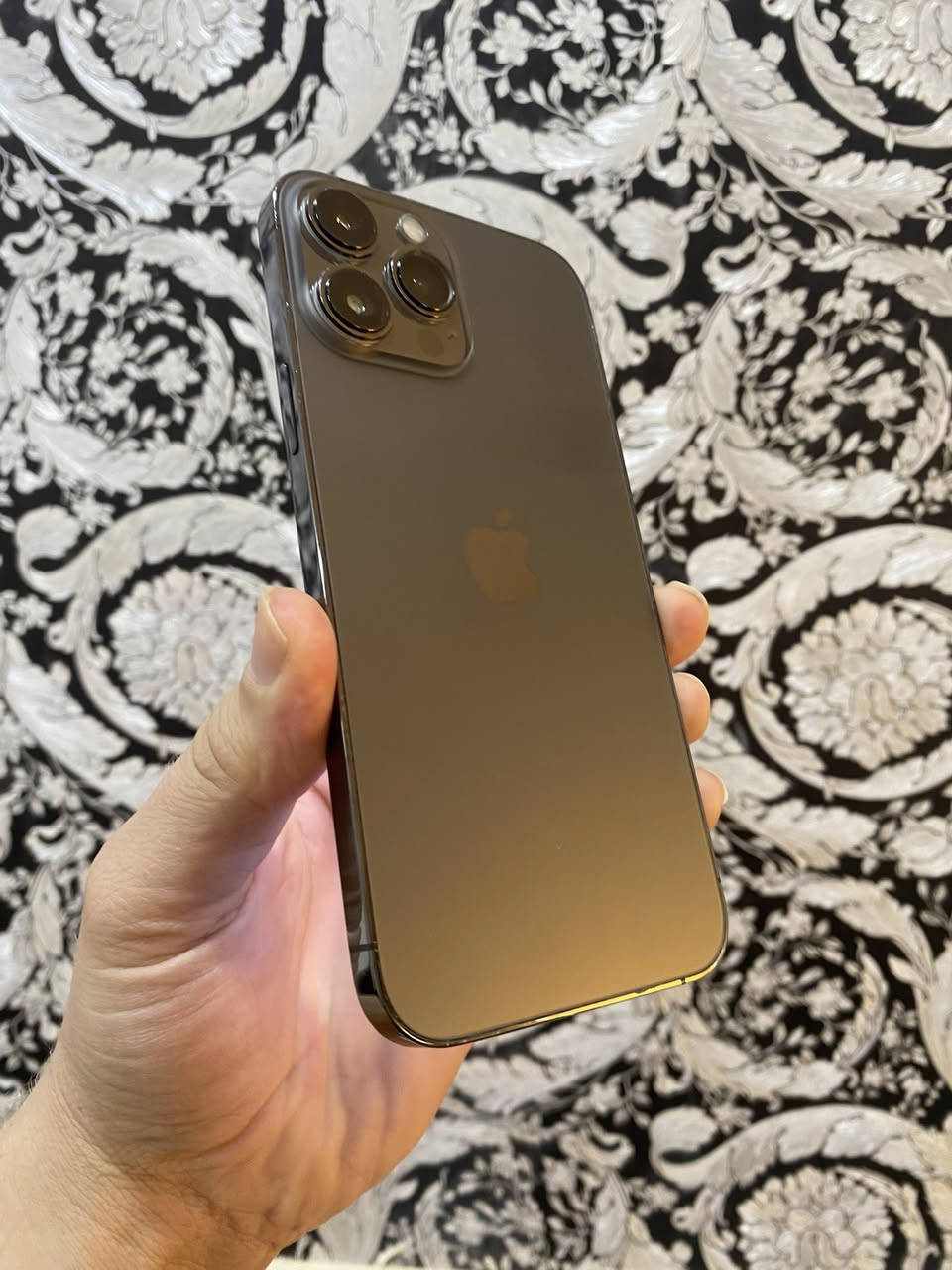 ‏iPhone 13 Pro ماكس ذاكرة 256 البطارية 100 مبدلة أصلية سعر 450 سعر نهائي اتصال *********** خاص مغلق ￼
