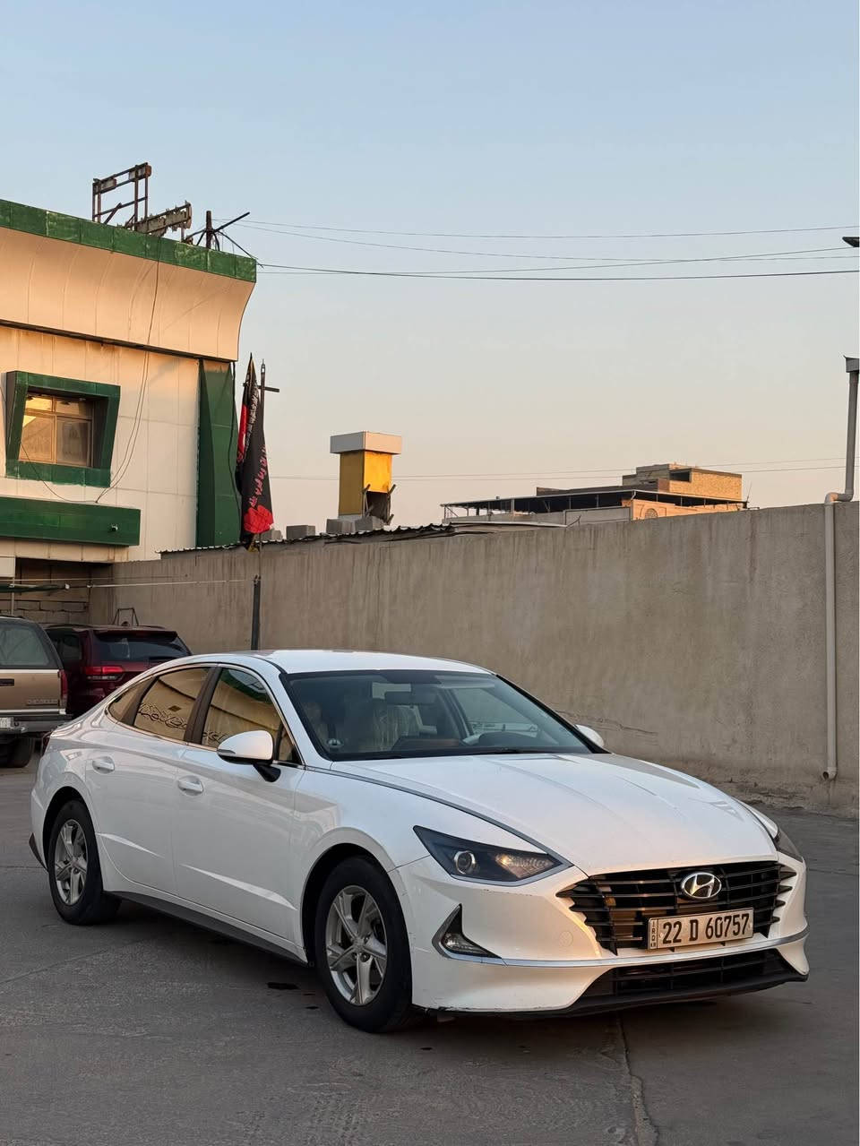 سوناتا 2020 خليجي 
مكينه ٢٥٠٠ تنفس طبيعي دوش mpi بانزين عادي بدون دوانز 
رقم اربيل باسم شركه ميران تحويل وكاله مضمون و سنويه ما منتهية بعدها
مكينه و كير و حداده و تبريد  جاهزة  كلش 

موصفات عاديه 

مري شفط 
تبريد قطعتين
تحكم ستيرن كامل 
كروز مثبت سرعه
حساسات امامي خلفي 
شاشه و كامرا 
 وبعد مادري 

بيها بارد بل باب و الجاملغ كلش قليل موضح بل صور  

السعر 163  
*********** البصرة, العراق
