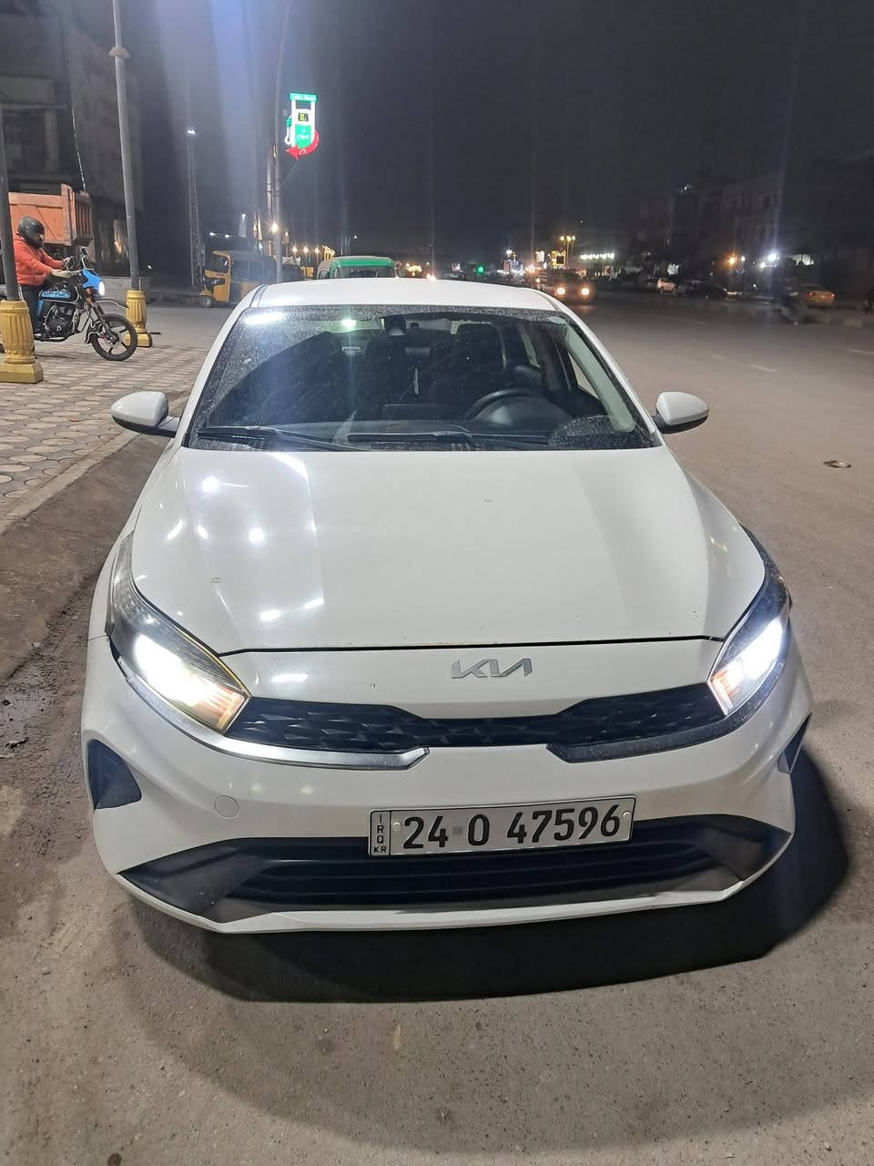 كيا فورتي موديل ٢٠٢٢ أمريكي حادث بلمشور رقم دهوك جديد / شرط تحويل شاشا حساس لد زنون ماشيه ٢٠ ميل جديده سياره مال بيت /// السعر ١٤٢ الك حك جيه العنوان بغداد جديده المشتل شارع المطبك واتساب *********** بيع فقط
