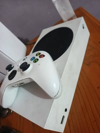 اكس بوكس سيريس اس • جوستك واحد • نجف