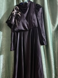 فستان اسود • مقاس ٤٢ • مقاس ٤٦