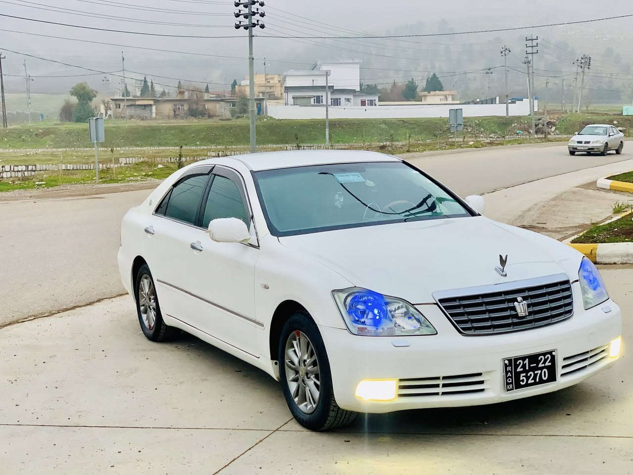 شاهانه موسس 180
قه تره بۆیاخی نیه
گێڕو مه کینه بچوک 

مه رخوبی بازاڕ 

سه قفی شوشه ی 
بێ چاڵو شوخت
بێ ده عم لیدرای
ناو زه ردی ٢دگمه
به س شوین موسه کانی بۆیاخه
بێ ته قه و ڕه قه
تکایه ئه گه ر موشته ری نیت  چات مه که  کاتی خۆتو منیش بگری له گه ڵ ڕێزم 
شوێن سه یسادق سعری ٥٨ گه ڵاو مه عامه له یه کی. که م پاره ی بڕاوه یه که
ئه م ژماره واتس ئه پ له سه ره

0772 483 84 96
