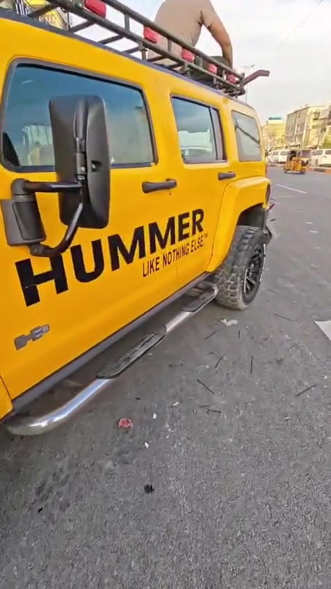 همر للبيع
السلام عليكم مكلف بالنشر 

 Hummer h3 2007

سيارة جدا نظيفة 

محرك كاز 4 سلندر 

عليه جهاز بصمه 

تشغيل على تطبيق الهاتف

السعر على الاتصال 

*********** رسول
