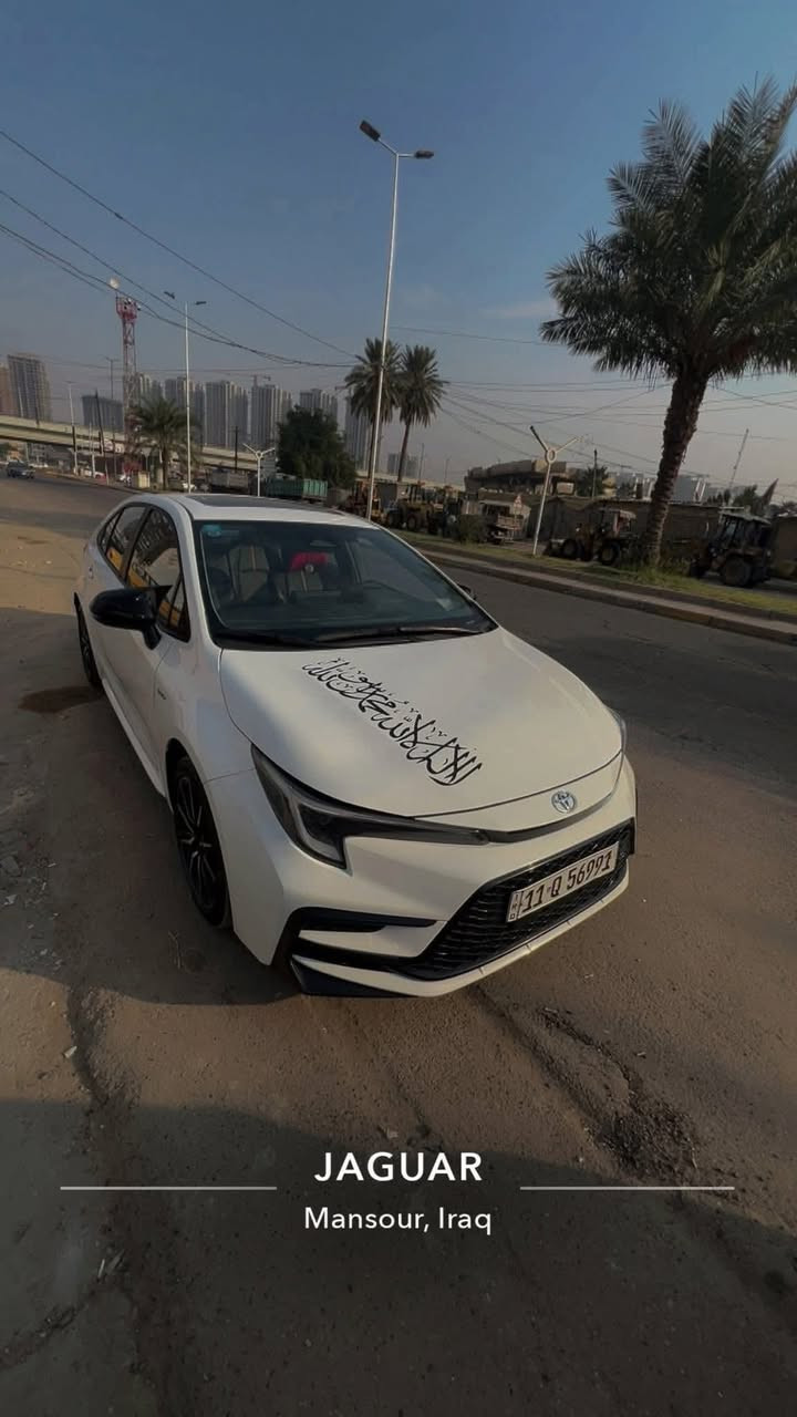 الله يساعدهم 🤍
الحلوة للبيع شباب 

كورلا هايبرد 2024 فئة ال S 🔻

اكرر فئة الS مو العادية البچم يختلف

وعليها أضافات ڪُلش قوية 

السيارة بأسمي تحويل ثاني يوم 

سنوية لل2029 اعتقد فقط الهزة منتهية 

ماشية 32 وقابل للزيادة ولله الحمد بس بانزين ودهن

السيارة بيها طخة ومصلحة ومرفقة بالسونار 

🔻المواصفات :

• مكينة 1800cc هايبرد شحن ذاتي

•فتحة سقف سلايد 

• كراسي جلد حضن خط جوزي

• رادار 

•تحديد مسار 

• قيادة ذاتية 

•قراءة العلامات المرورية 

• كروز سرعة تفاعلي + كروز اعتيادي

• بصمة تشغيل + بصمة ابواب لمس 

• هاند بريك كهرباء

• دبل گيجات ديجتل مو شاشة صغيرة 

• شاشة تاچ تدعم التالي :

- apple carplay (bluetooth)

- android auto (bluetooth)

• درايف مود ^ نورمال - ايكو - باور 🔥^

• كامرة خلفية دوارة 

• تبريد قطعتين

• لايت زينون LED عال وناصي

• حاجب نهاري ابيض 

• حساس لايت ديناميك اوتو 

• تحكم ستيرن كامل جهتين 

• ويل كب حجم 17 مال S 

• السبير والعدة كلهن بعدهن على وضع الشركة ممتحركات

🔻الأضافات :

▪️الداخل زرع LED بالكامل 

من ابواب ودشبول ويدات الباب ومكان الكلاصات 

متغير اكثر من 180 لون على الموبايل ومودات هواي

▪️كفر مرايا باتمان 

▪️سبايدر SAS عالي 

السعر 157 وبيها مجال بسيط

مكان السيارة 
بغداد سبع البور 

***********
