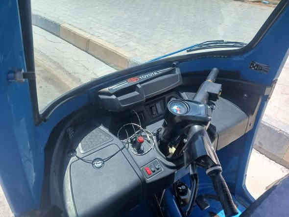 ٢٢ كفالة كشر ومكينة برغي ممفتوح
٧٥٠٠ وبيها مجال مكاني كربلاء تكتك بحالة الوكالة  
***********
