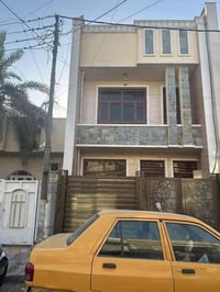 دار للبيع مساحه ١٠٠ متر بناء حديث واجه ٥ نزال ٢٠  طابقين ٣ غرف نوم نضا...