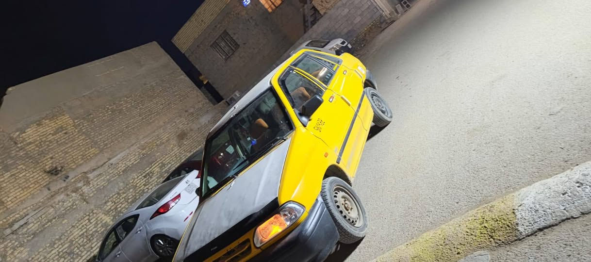 سلام عليكم سايبه موديل ١١ كير ومكينه مكفولات شواصي مكفوله زلغ مابيهن بدون راعي سياره جاهزه اي نقص بابيهن سنويه صاقطه بل ٢١ رايده ب١٤وبيها مجال حك الجيه مكاني بغداد المدائن***********
