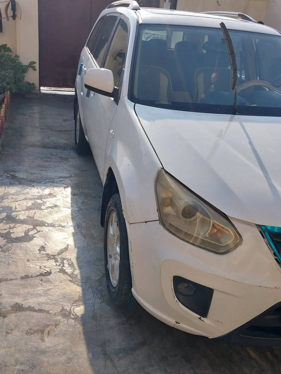 السلام عليكم
سياره شيري تيكو  2013 محرك وكير فرح بطه ابو الجف
رقم بغداد ألماني مشروع وطني سنويه نافده من 2020 
‏أوتوماتيك 
‏گير شرط 
‏محرك شرط
تبريد عايزو غاز+تدفئه 🔥
‏صدر جديد
‏تواير الأمامي جديد ، الخلفي نص عمر 
‏شاشه كاميرا خلفيه 
‏حساسات
‏سنتر لوك
الشراي يتصل ***********
المكان الشركاط حي العسكري 
السعر 48وبيه مجال
