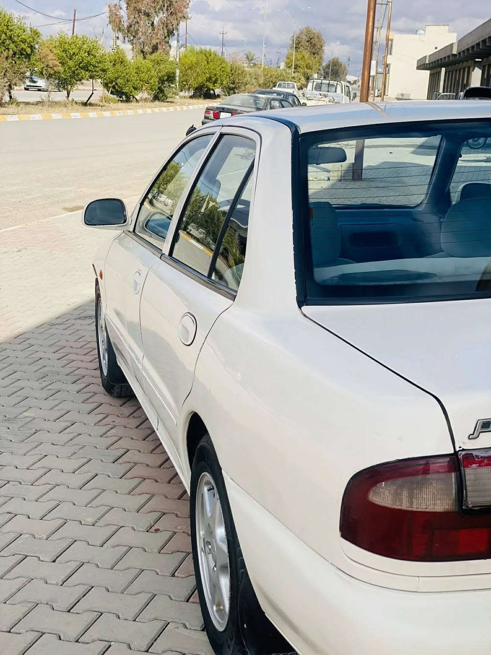 السلام عليكم
سياره بروتون 2005 للبيع
كير محرك صدر تايرات كلو جديد تراي ناعم سياره متعوب عليها
بيها مكانان صبغ لا ضربه قويه ولا دواخل سنويه منتهيا شرط التحويل
السعر 50 
 ويرهم مراوس وانطي قسط 
( ***********)
مكان السياره ناحية الزاب
