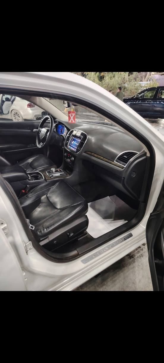 سلام عليكم
اوباما c300 فول مواصفات c موديل 2017 رقم أربيل الجديد بسمي كلين بدون صبغ بدون حادث مكانين تعديل بارد وما مبين 
بنوراما
بردة خلفيه
كشنات تدفئه تبريد
مري قلاب 
خزن مميوري 
ستيرن تدفئه
ستيرن كهرباء 
سيارة جديده ومبيه اي نقص 
العنواب بغداد 
الهاتف: ***********
